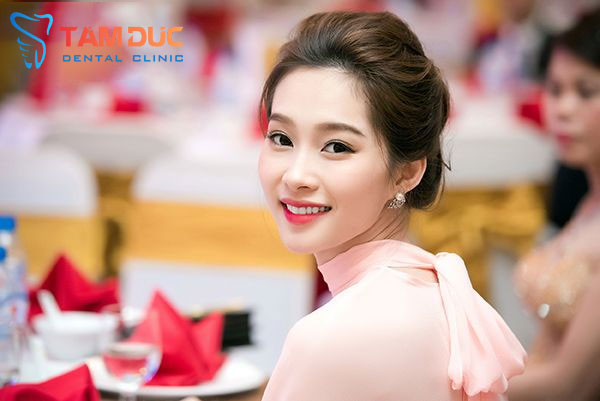 Tùy theo nguyên nhân mà mỗi người bị cười hở lợi ở mức độ khác nhau